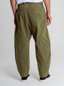 Balloon Pants in olive by Lotesend – image 4 of 9