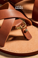 <p>Nalayn <em>Collection</em></p>